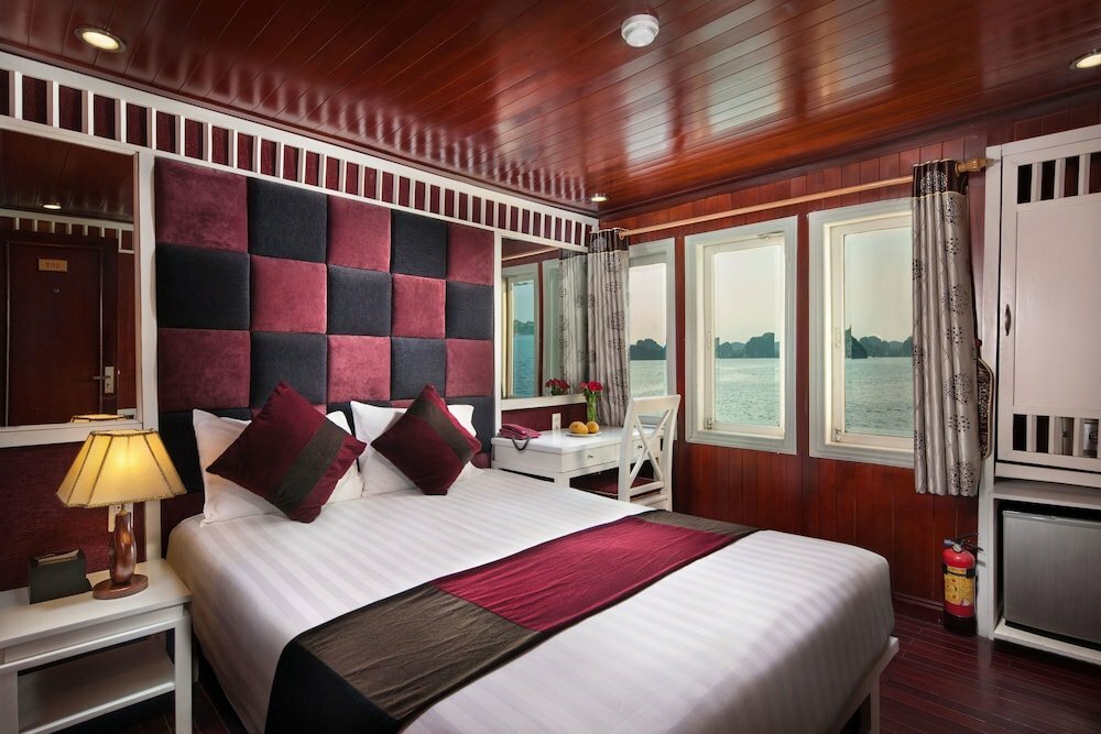 Hotel Halong Canary Cruise, Ha Long, photo