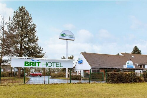 Гостиница Brit Hotel Caen Nord - Memorial в Кане