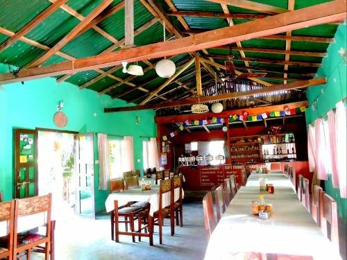 Гостиница Bardia Forest Resort в Бхери