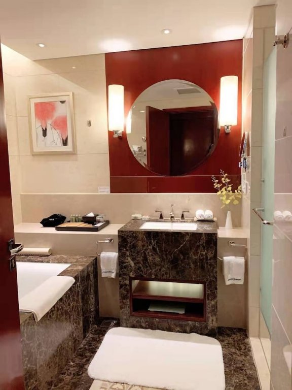 Фото Howard Johnson Tropical Garden Plaza Kunming