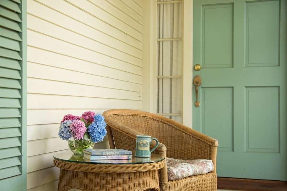 Фото Captain Farris House