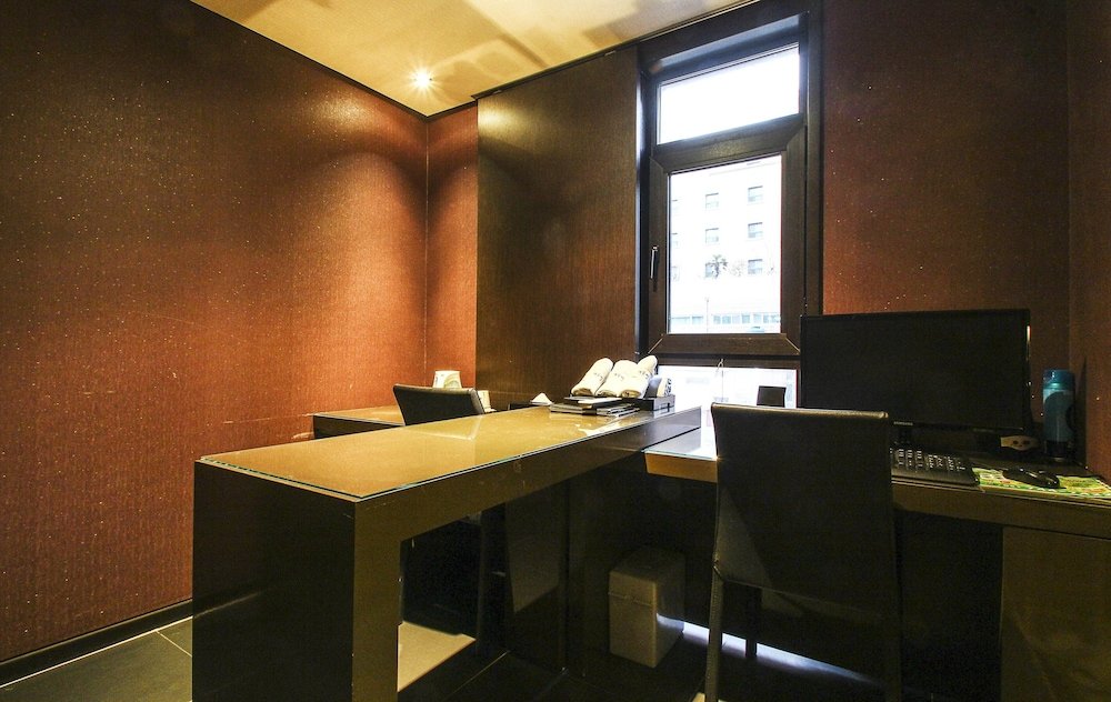 Фото Yeoubi Hotel