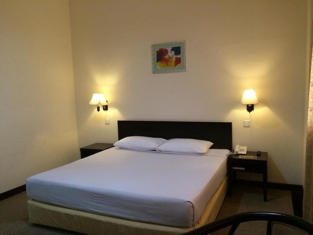 Фото Carlton Hotel Shah Alam