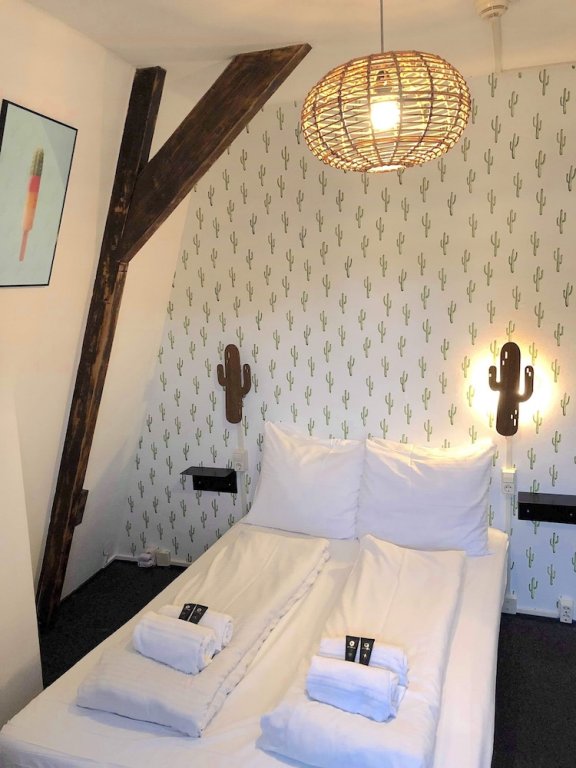 Фото The Flying Pig Downtown