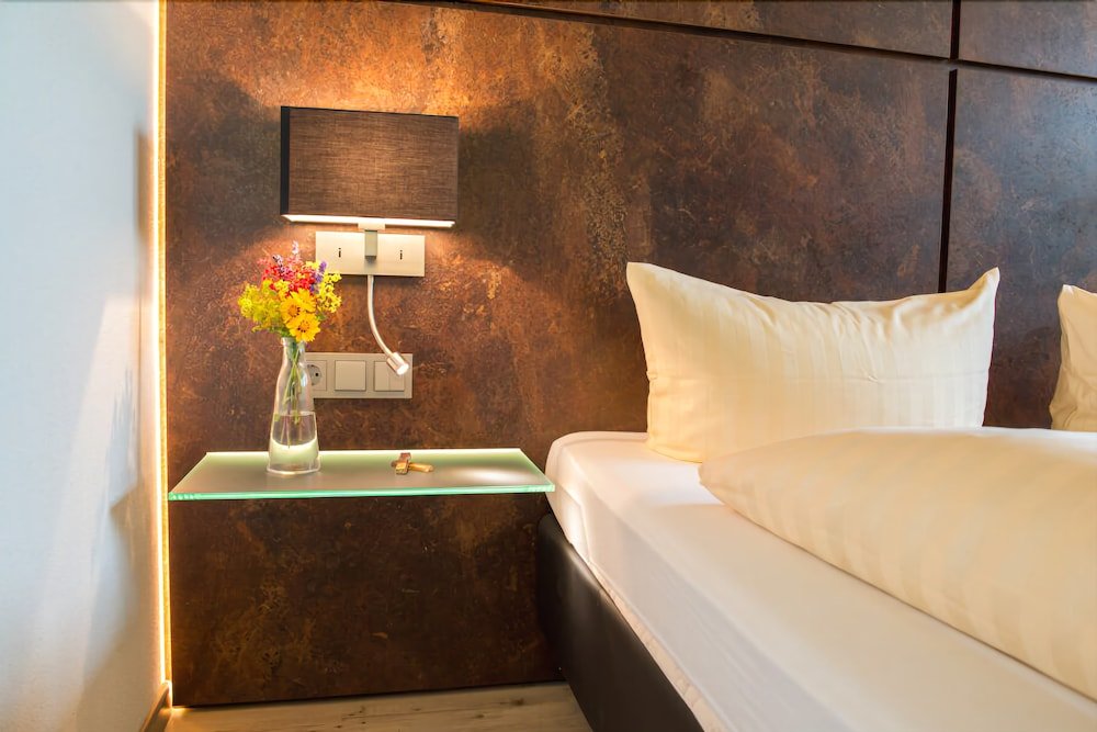 Фото Truschwende 4 Hotel & Restaurant