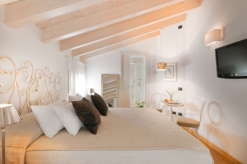 Фото Gallery Room