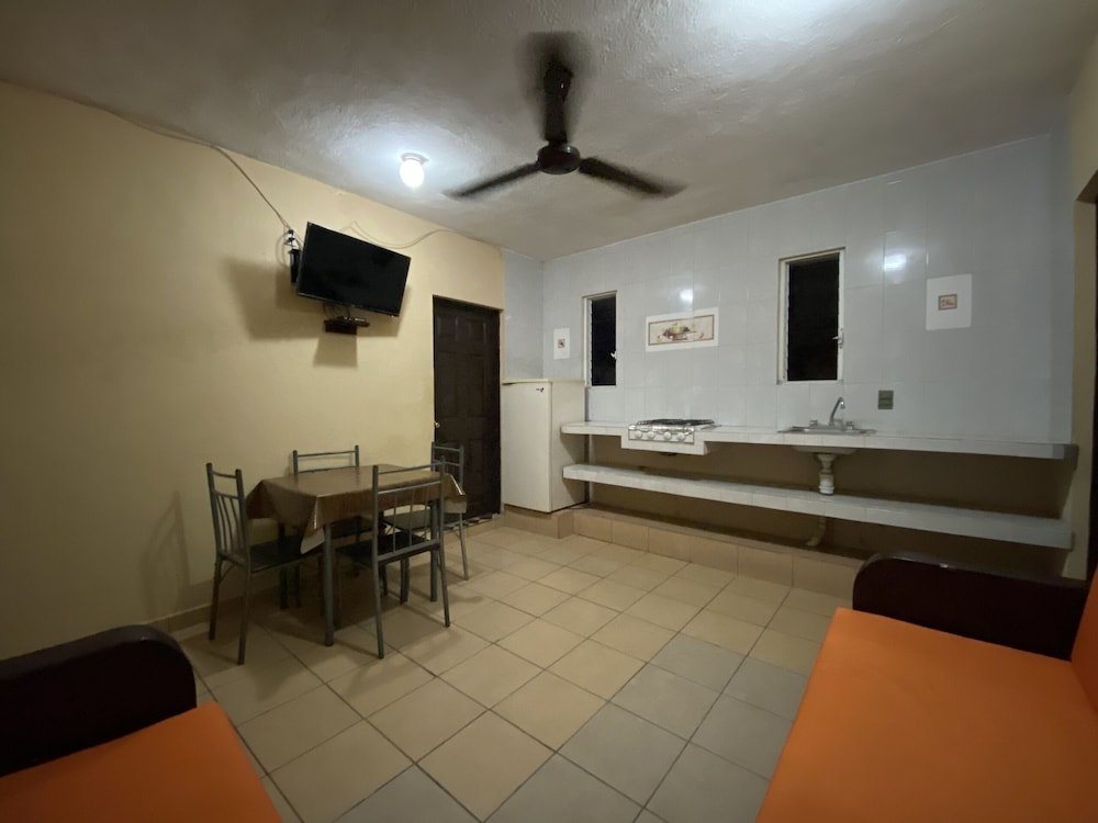 Фото Hotel Mariposa