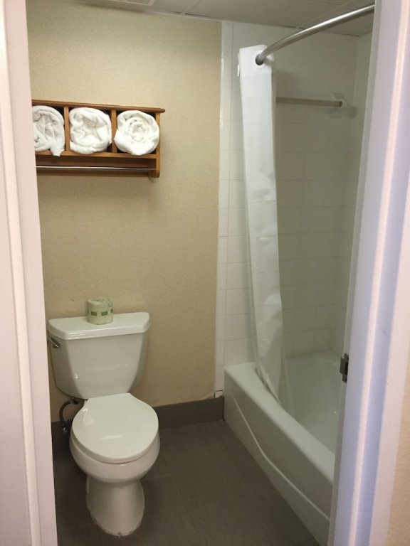 Фото Baymont by Wyndham Kitty Hawk Outer Banks