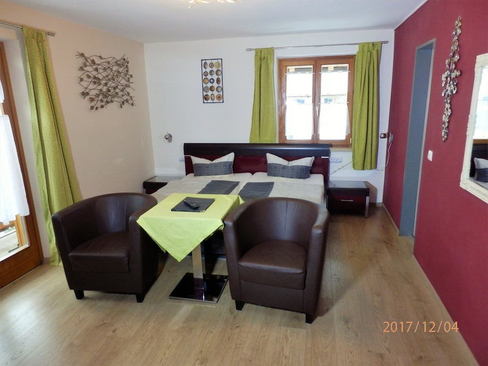 Фото Hotel Leonhardihof