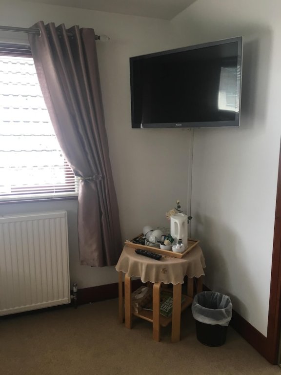 Фото Coralinn Bed & Breakfast