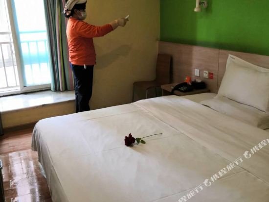 Фото 7 Days Inn Huaxin Street Light Tail Station, Guanyinqiao