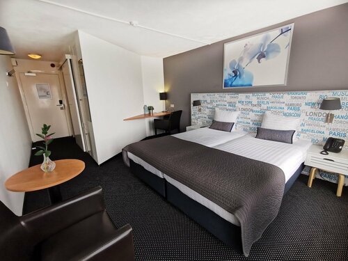 Гостиница Strandhotel Het Hoge Duin