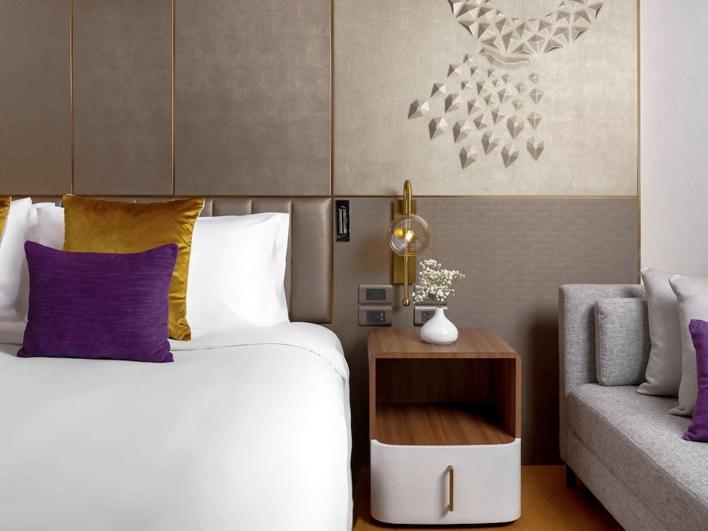 Фото Hotel Windsor Suites Bangkok