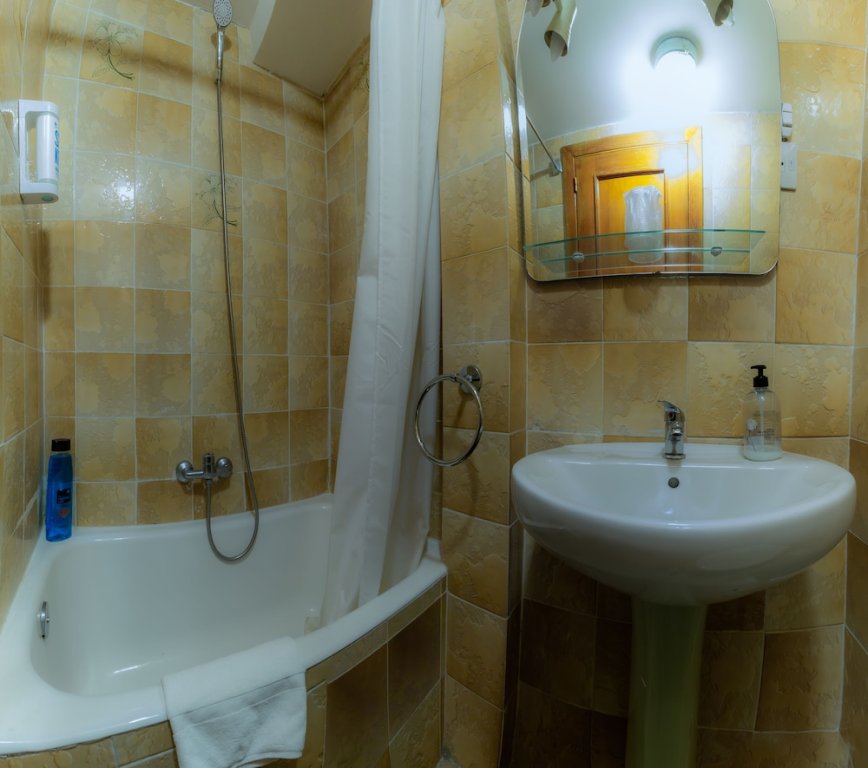 Фото Casa de Huéspedes Carabanchel by Vivere Stays