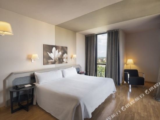 Фото Hotel Ciutat de Granollers