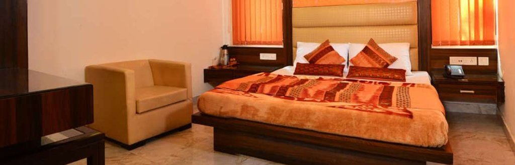 Фото Hotel Srivinayak