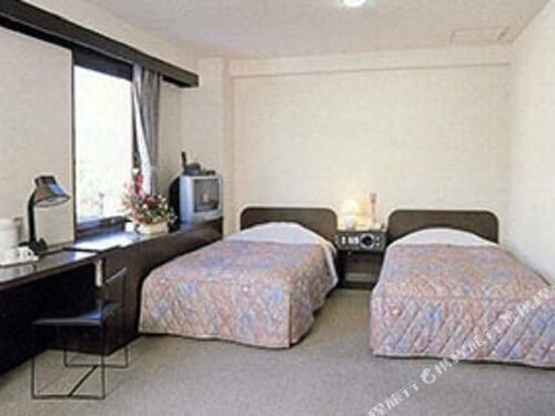 Гостиница Business Hotel Tsuru