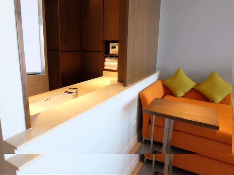 Фото Season Five Hotel