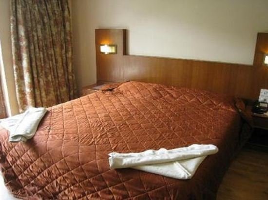 Фото Hotel Maurya Residency