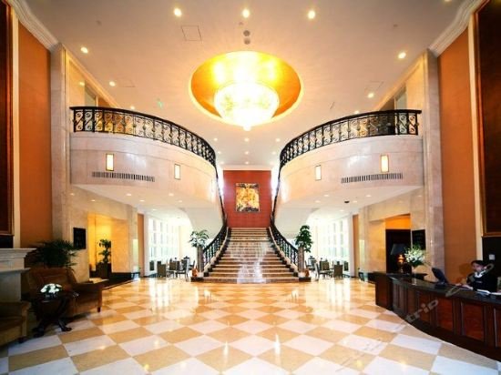 Фото Ramada Plaza Sino Bay Shanghai