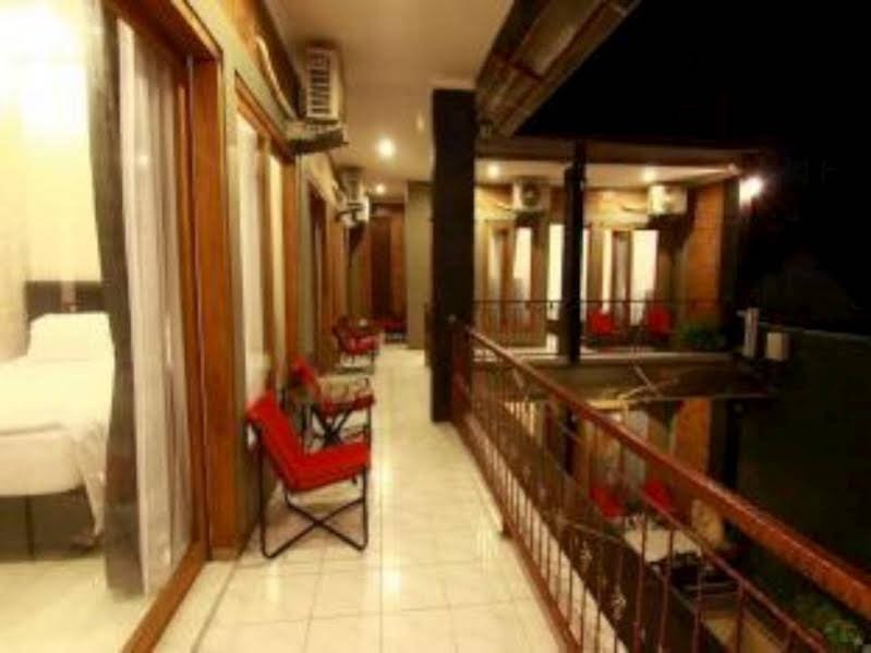 Фото RedDoorz Plus @ Prawirotaman Area