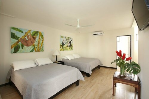 Гостиница Casa Maria Airport B&b в Алахуэла