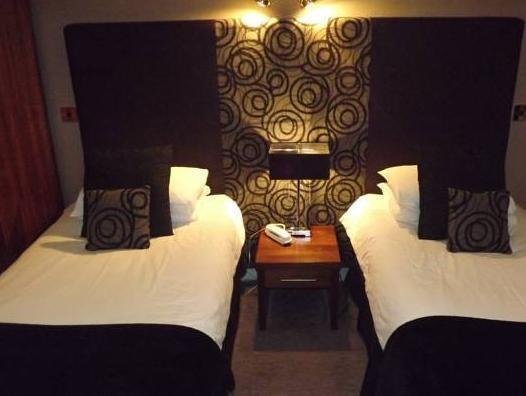 Фото Glazert Country House Hotel