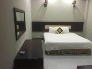 Гостиница Holiday Hotel Haiphong