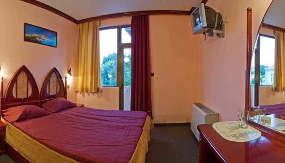 Фото отеля 4