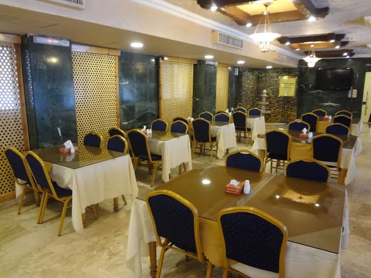 Фото Easy Inn Hotel Suites