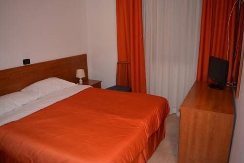 Фото Faggio Rosso Hotel