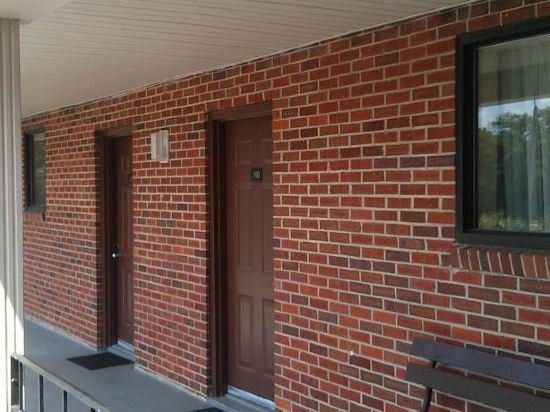 Фото Guest Lodge Pageland