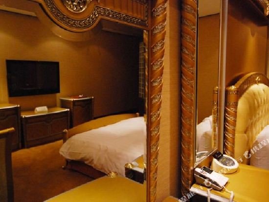 Фото The Koryo Hotel