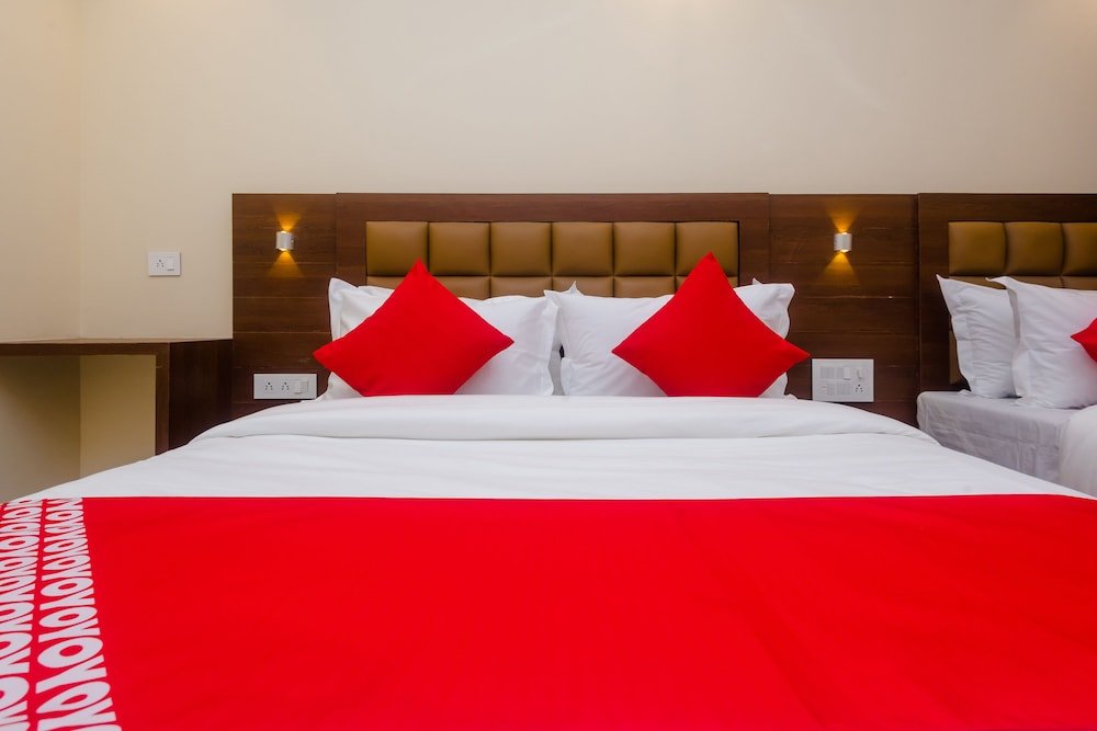 Фото Capital O 29143 Embassy Suites