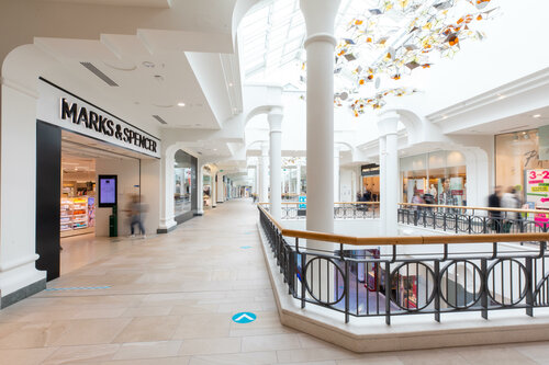 Shopping mall Royal Victoria Place, Kent County, photo