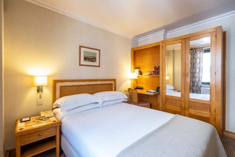 Фото Hotel Lisboa Plaza