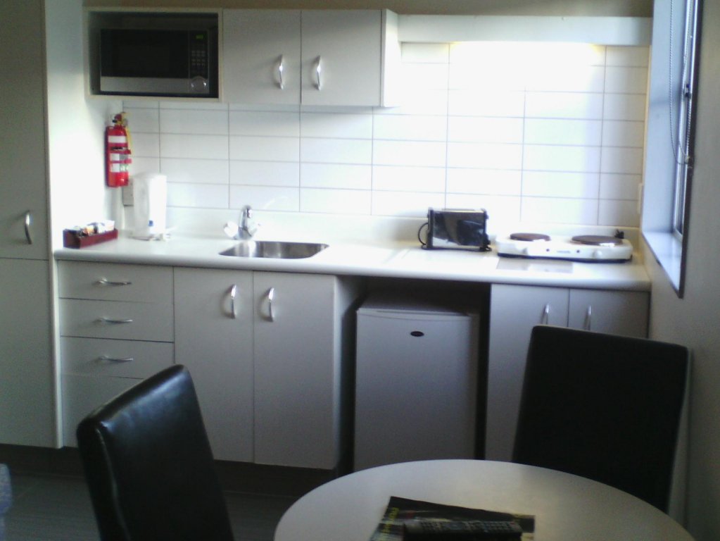 Фото 747 Motel Wellington