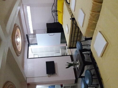 Гостиница Third & Sean's Place в Легаспи