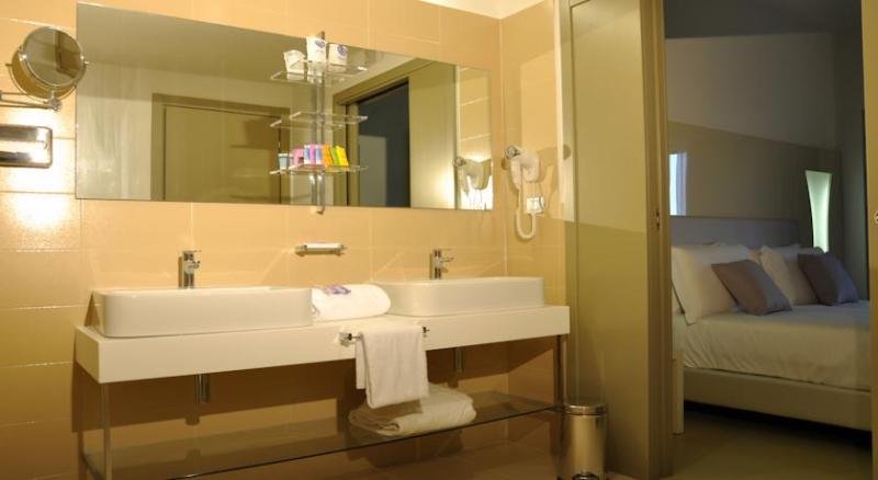 Фото Hotel Poseidon