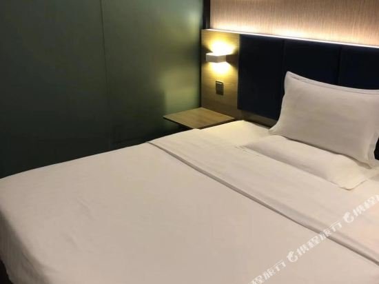 Фото 7 Days Premium Hotel Beijing Zhongguancun Renmin University Suzhoujie Subway Station