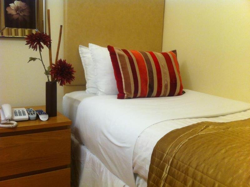 Фото ABC Hyde Park Hotel