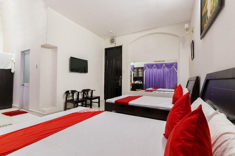 Фото Oyo 486 Nhat Nhat Hotel