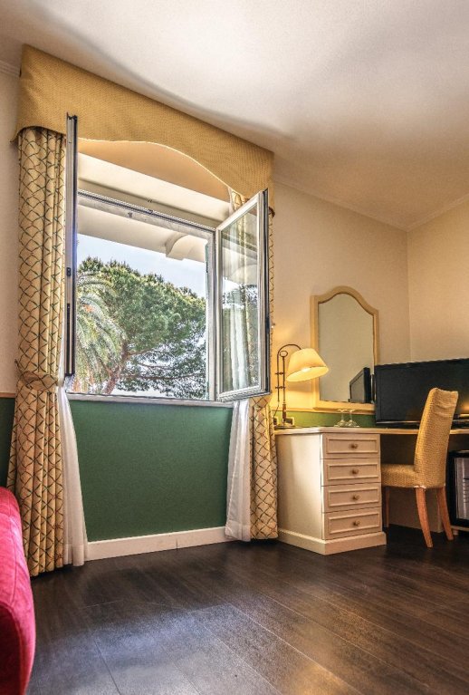 Фото Grande Albergo Sestri Levante