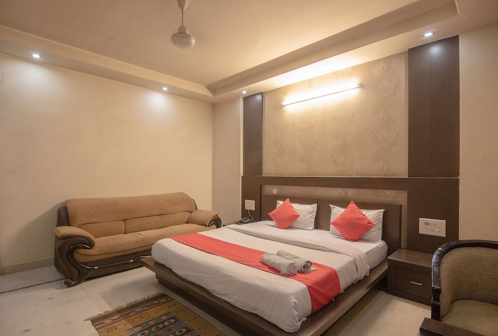 Фото Hotel Aashish