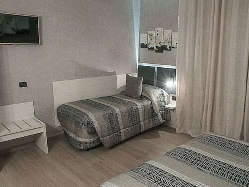 Внешний вид отеля Albis Rooms Guest House в Фьюмичино, фото 5