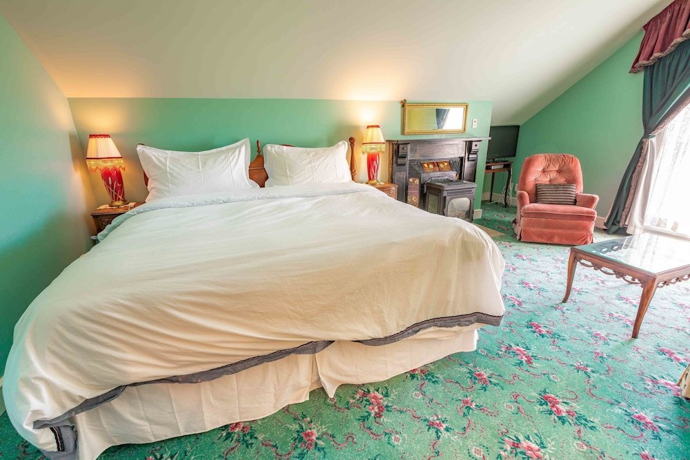 Фото Amethyst Inn