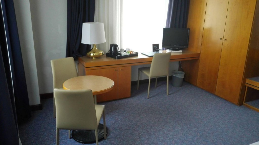 Фото Albergo Delle Alpi