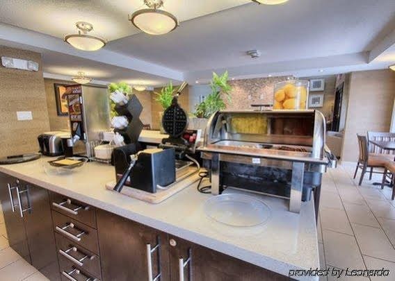 Фото Comfort Inn Guelph