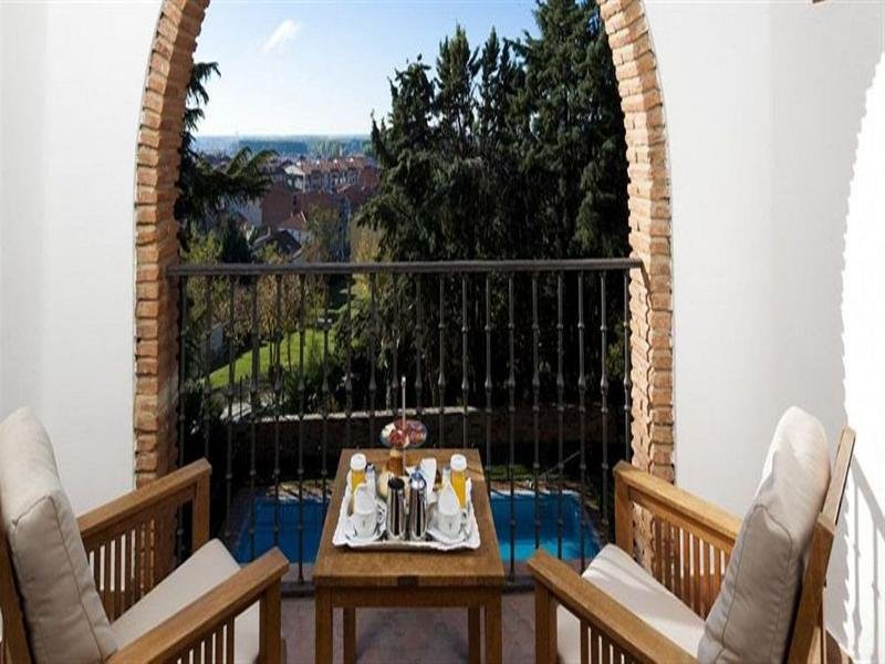 Фото Parador De Benavente Zamora