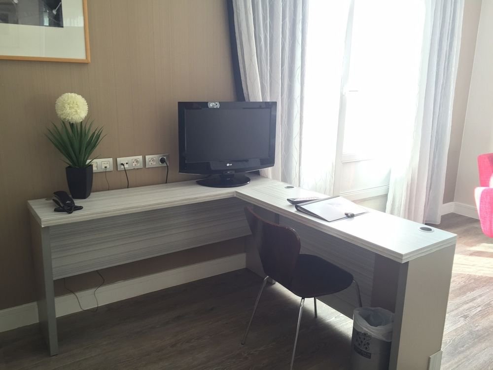 Фото Petit Palace Puerta del Sol